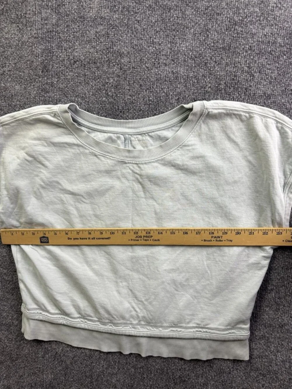 Athleta Shirt Womens Small Green Short Sleeve Cropped Sundown Tee Top Athletic - Picture 3 of 7